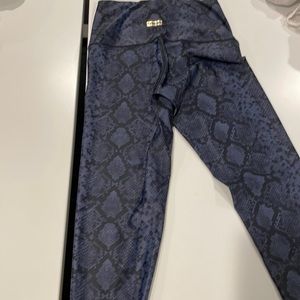 CHRLDR leggings snake print